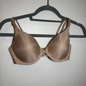 Victorias Secret Perfect Coverage Bra Nude Size 34C